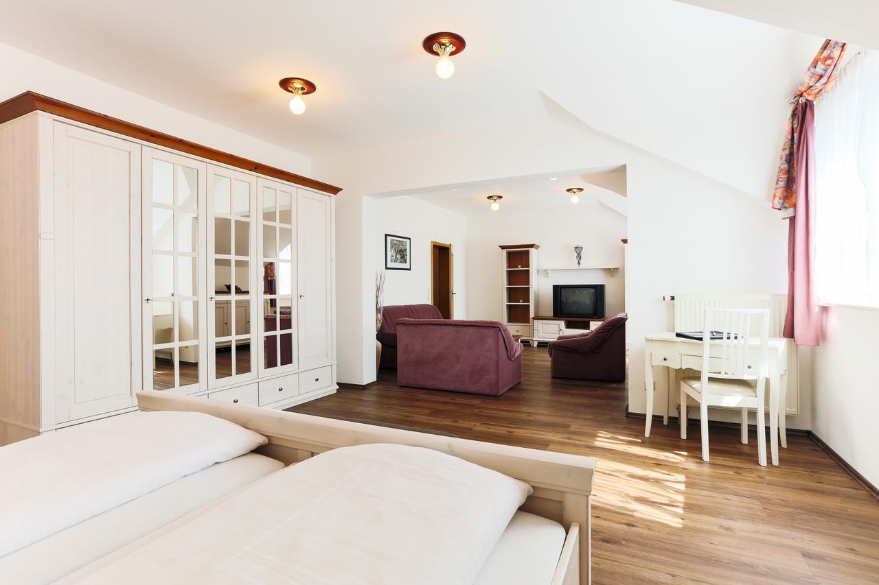 Sattelbogener Hof Otel Traitsching Dış mekan fotoğraf